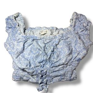 Aeropostale Light Blue Patterned Crop Top